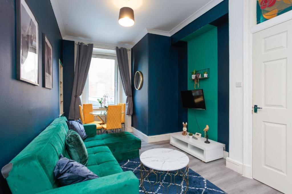 Beautiful Boutique Edinburgh Abode - Sleeps 4 Apartamento Exterior foto